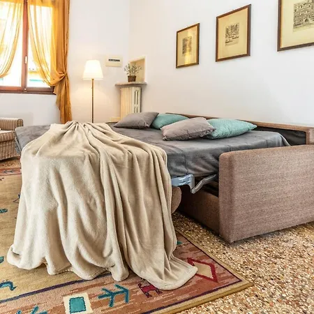 Apartment S04-san Pantalon Venice