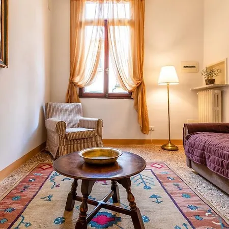 S04-san Pantalon Apartment Venice